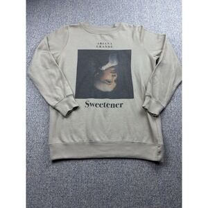 Ariana Grande Women's Sweetener Merch Graphic Pullover Sweatshirt, Tan, XS